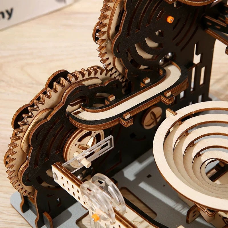 3D Stereo Puzzle Wooden Mechanical Track Ball Puzzle Puzzle Wooden Simulation Stereo Model Ornaments - Image 4